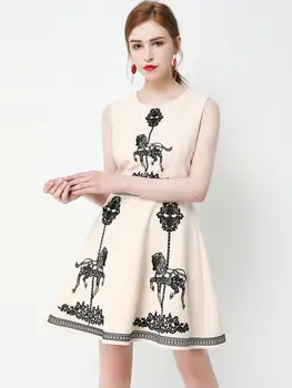 

Spring and summer 2020 new women's Vintage commuter sleeveless embroidery high waist fashion dress