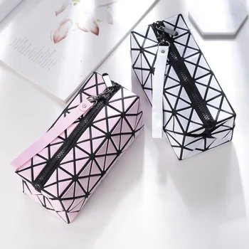 

2020 New Style Korean-style Portable Miyake Cosmetic Bag Carrying Large-Volume Joint Geometric Pattern Handbag