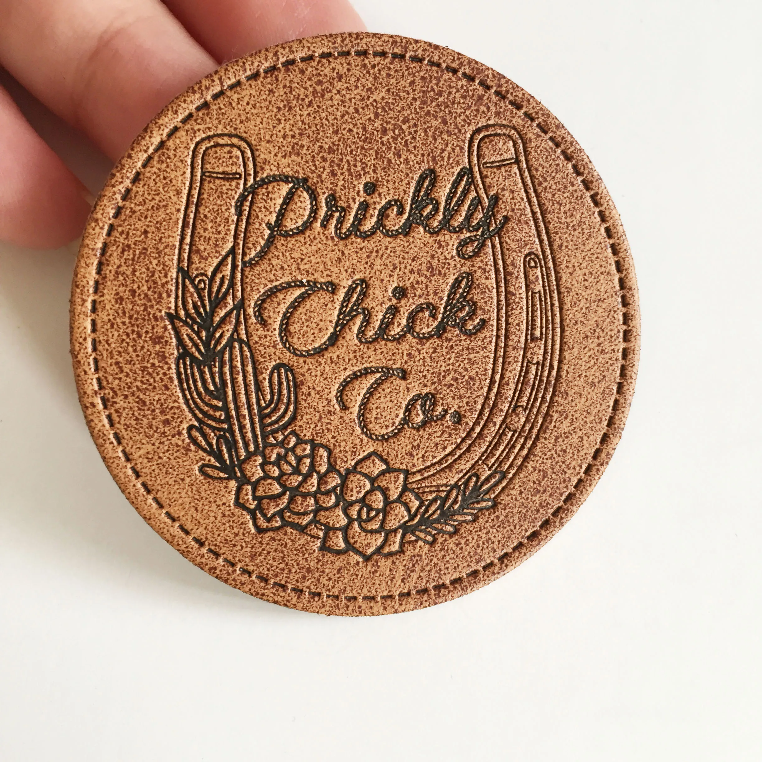 Personalised PU Leather Label Engraved Logo Sew On Patch for Garment , Jeans , Clothees ,Toys