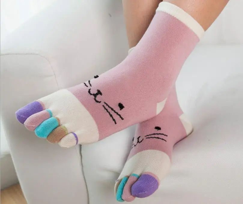 1 Pairs Pure Cotton Women Girl Five Finger Short Socks Colorful Cat Breathable Young Casual Harajuku Socks With Toes Hot Sell smartwool socks women Women's Socks