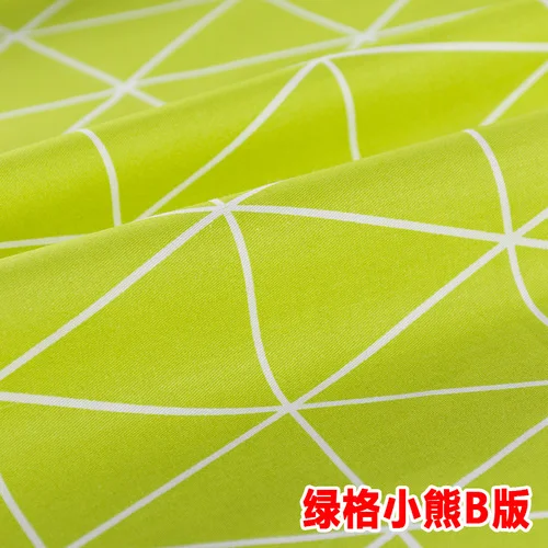 Обувь из хлопка, с мультяшками twill детские постельные принадлежности напечатанная ткань хлопок одежда Ручное шитье для поделок Лоскутная кукла ткань - Цвет: B