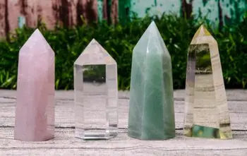 

4pcs Clear Quartz Point,Green Aventurine Quartz,Citrine Quartz,Rose Quartz Tower