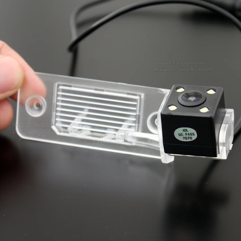 For-VW-Tiguan-Touareg-POLO-Sedan-Santana-Passat-Car-CCD-4-LED-Night-Vision-Backup-Rear-View-Camera-Parking-Reverse-Waterproof (2)