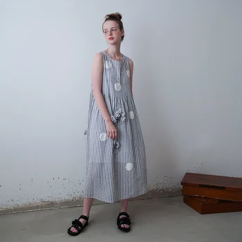 A-line cut sleeveless Maxi