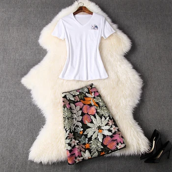 

HIGH STREET Newest 2020 Stylish Runway Suit Set Women's Short Sleeve T-shirt Stunning Embroidery Skirt SET
