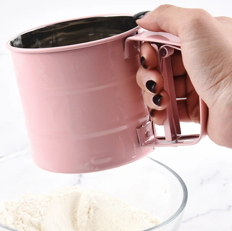 Hand Sifted Flour Baking Tool Semiautomatic Hand Sifted Flour Pressed