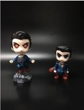 

Justice League Ht Rotating Superman Second Generation Three Generations Cosbaby Car Decoration Boxed Garage Kit