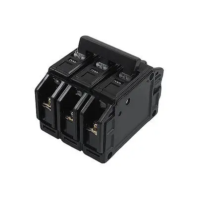 

AC 220V/380V 32A Three Poles 3P MCCB Moulded Case Circuit Breaker