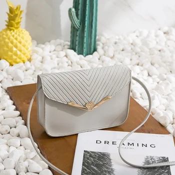 

B 2020 Women Elegant Fashion Design Simple Twill Female New Messenger Bag Metal Stitching Cover Small Square Bag Pu Shoulder Bag