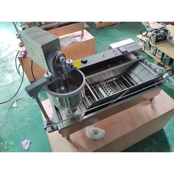 

Commercial donut machines automatically make 500-800 doughnuts per hour