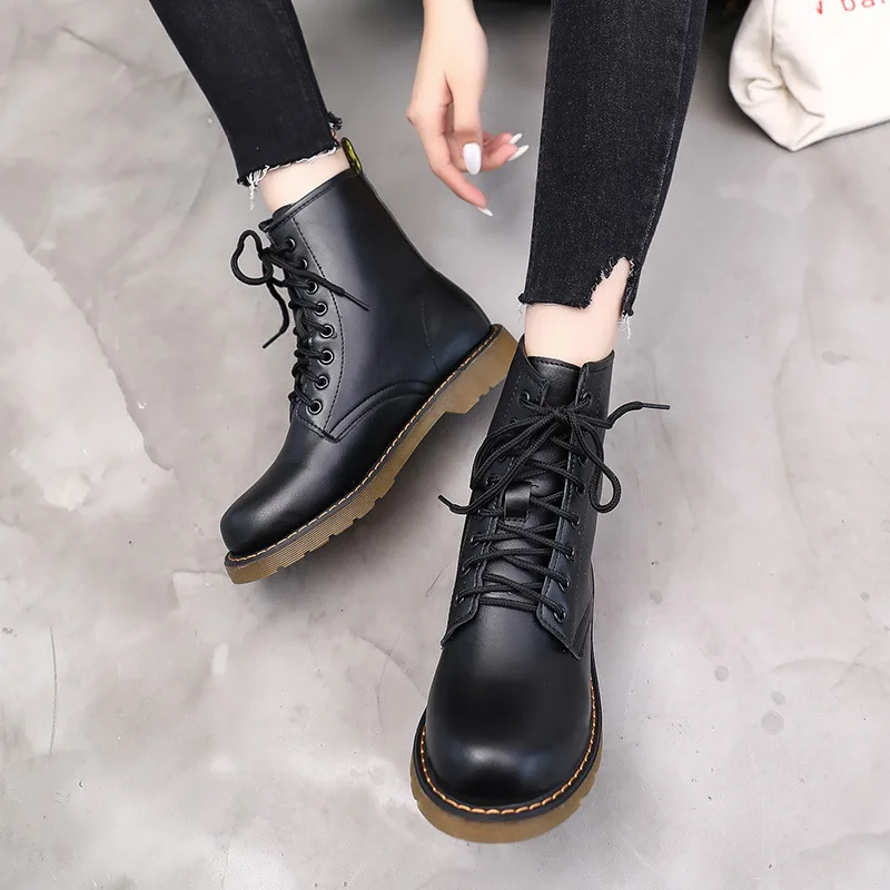 

Autumn New Style Flat Heel England Handsome Martin Boots Women's Rubber Sole Short Motorcycle Boots Anti-slip Lace-up Women's Bo