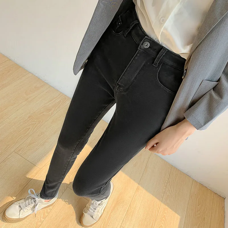 Kopen 2019 Winter Dikke Fleece Jeans Voor Vrouwen Stretch Warm Skinny Denim Fluwelen Potlood Jeans vrouw Stretch Vrouwelijke Broek Plus size