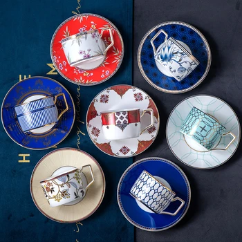 

elegante hoogwaardige bone china koffie kop schotel keramische geschilderd gouden rand Britse retro wind afternoon tea cup set