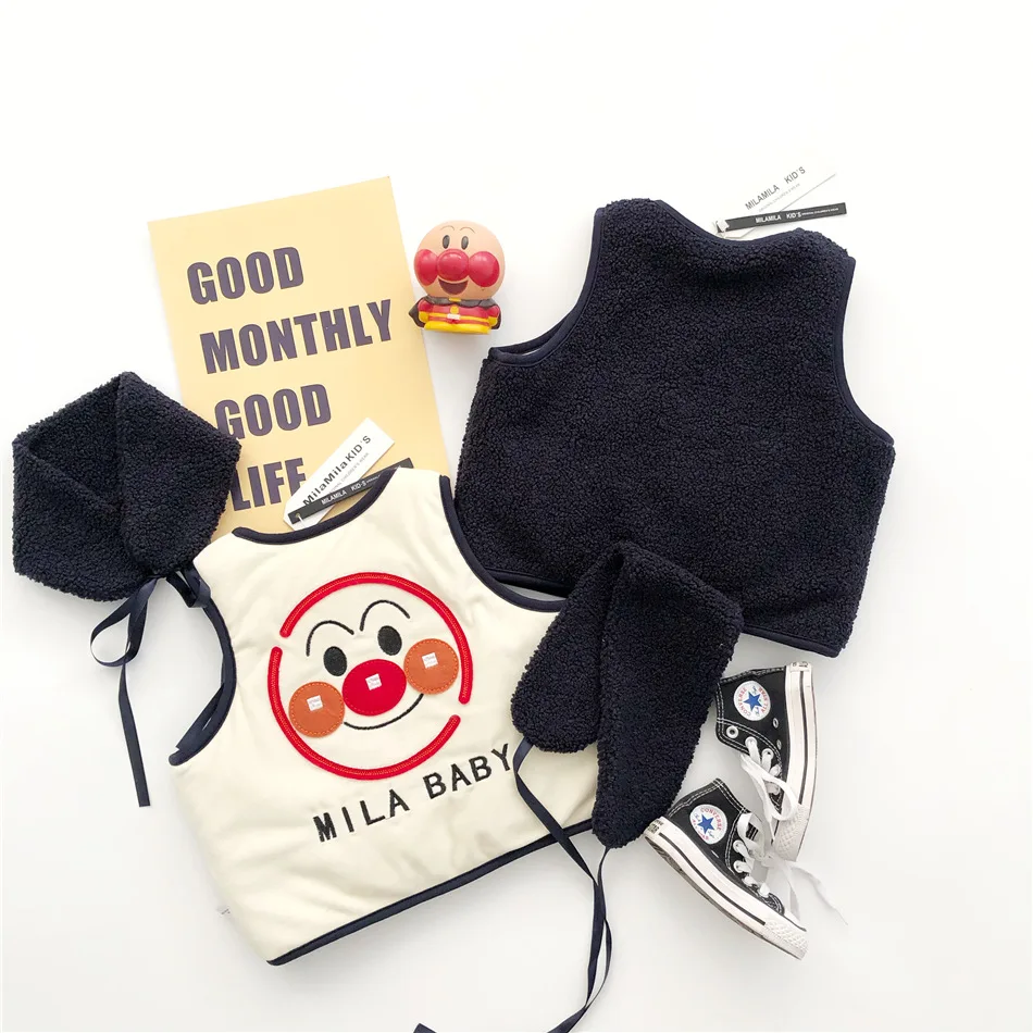 Tonytaobaby Autumn Winter Wear New Style Baby Boys and Girls Cartoon Fluffy Double-sided Wearable Vest with Scarf
