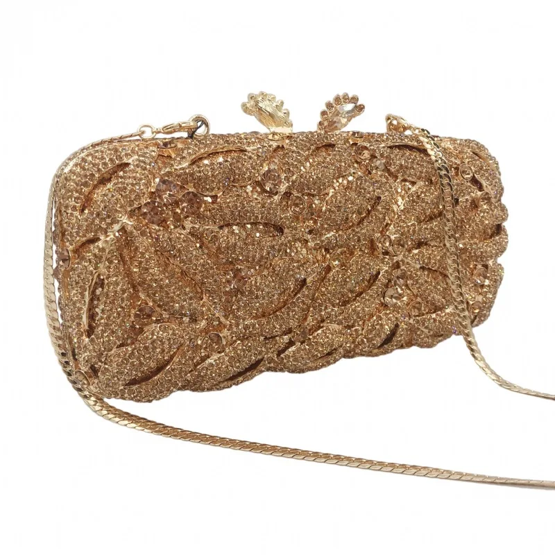 14264866129_1272646518