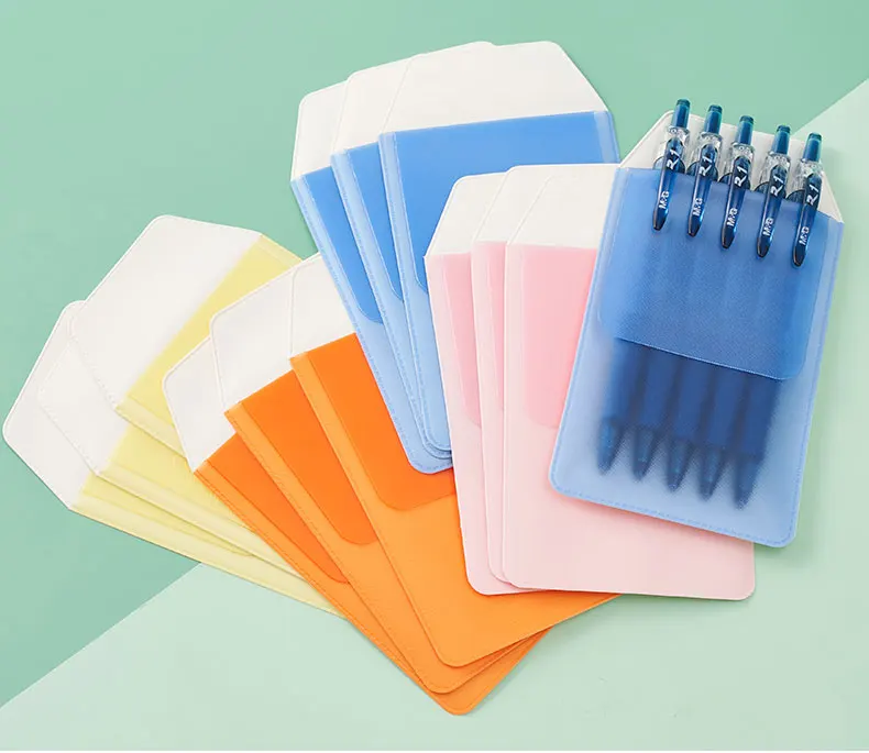 2021 new PVC Pen Pocket Nurse Doctor Dedicate Christmas Gift Flap Vinyl PVC Pocket Pen Holder for Pen Leaks Protector