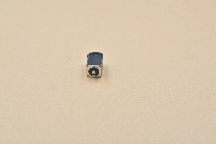 NEMA8 stepper motor 0.6A, CNC engraving machine, 8HY0001-7SK,30MM