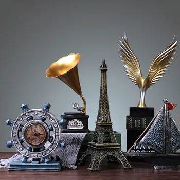 

Retro Nostalgic Home Decoration Figurines Resin Ornament Crafts New Year Gift Office Desk Decoration Accessories Photograph Prop