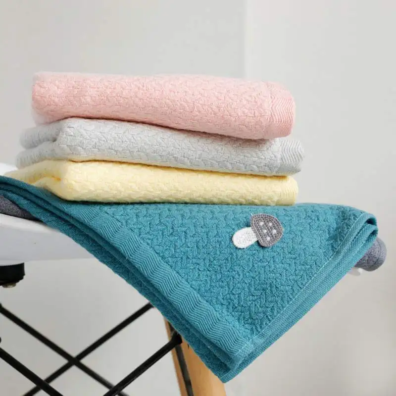 Милое мультяшное вышитое полотенце, хлопковая пряжа для полотенец, полотенце для лица, банное полотенце, Пшеничное жаккардовое полотенце, домашнее повседневное полотенце для лица