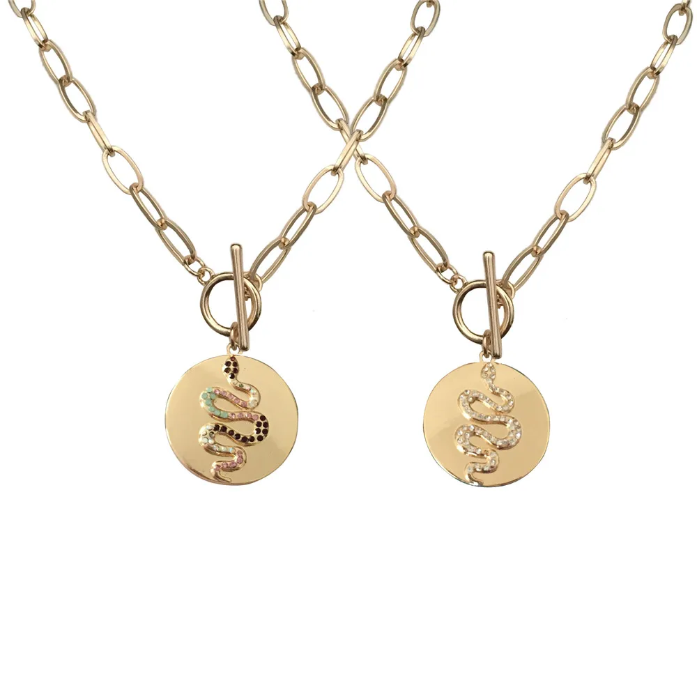 

2019 F/W New Arrival Gold color Multi Color Jewel tone Snake on Disc Pendant Short Necklace no Extender For Women
