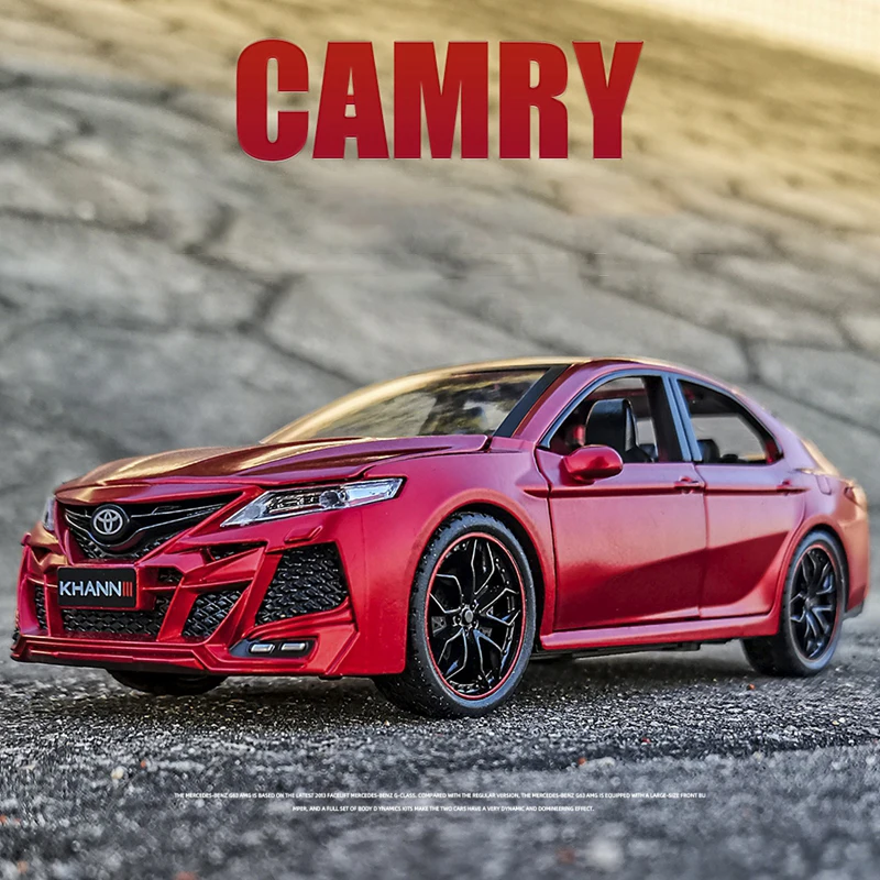 1:24 Toyota Camry KHANNIII Model Car Diecast Toy Vehicle Collection Kids Gift 