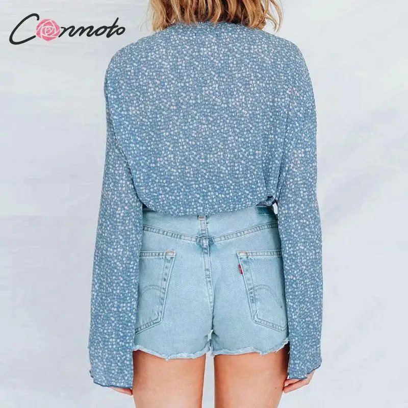 Conmoto женские шифоновые топы и блузки с цветочным принтом Boho осень зима шикарная водолазка с расклешенными рукавами плиссированная рубашка Blusa