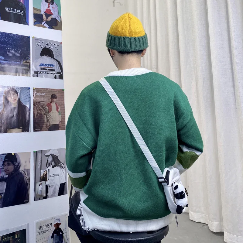 Winter Thick Sweater Men Warm Fashion Printing Casual O neck Knitted Pullover Mens Loose Knitting Sweaters 2