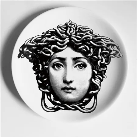 Fornasetti черно-белая иллюстрационная тарелка, настенная тарелка, домашний декор для отеля, человеческое лицо, керамическая посуда для декора стен - Цвет: 28