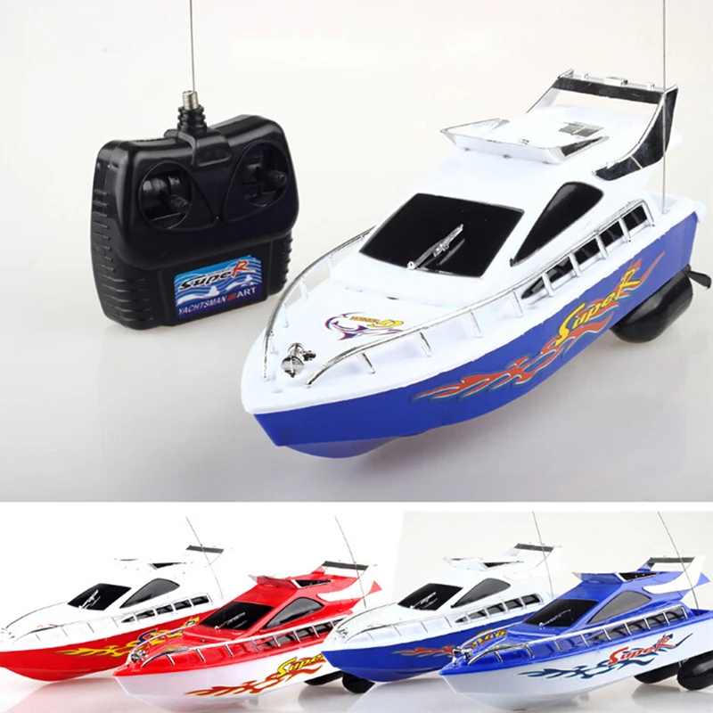 2018 Hot High Speed RC Boat  Mini Remote Control Ship 20M High Performance Electric Boat Toy Birthday Xmas Gift for Kids Random