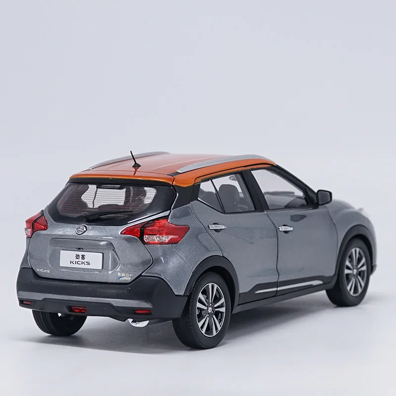 Изысканный 1:18 NISSAN KICKS сплав модель автомобиля, моделирование литой металл модель, расширенная коллекция, Изысканные Подарки