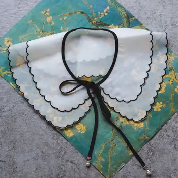 

Women Girl Fake Collar Delicate Lace Round Neck Delicat Detachable Half Shirt NEW