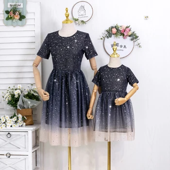 

Mother Daughter Blue Star Dresses Lady Mommy Mum and Daughter Dress Wedding Party Clothes Family Matching Outfits