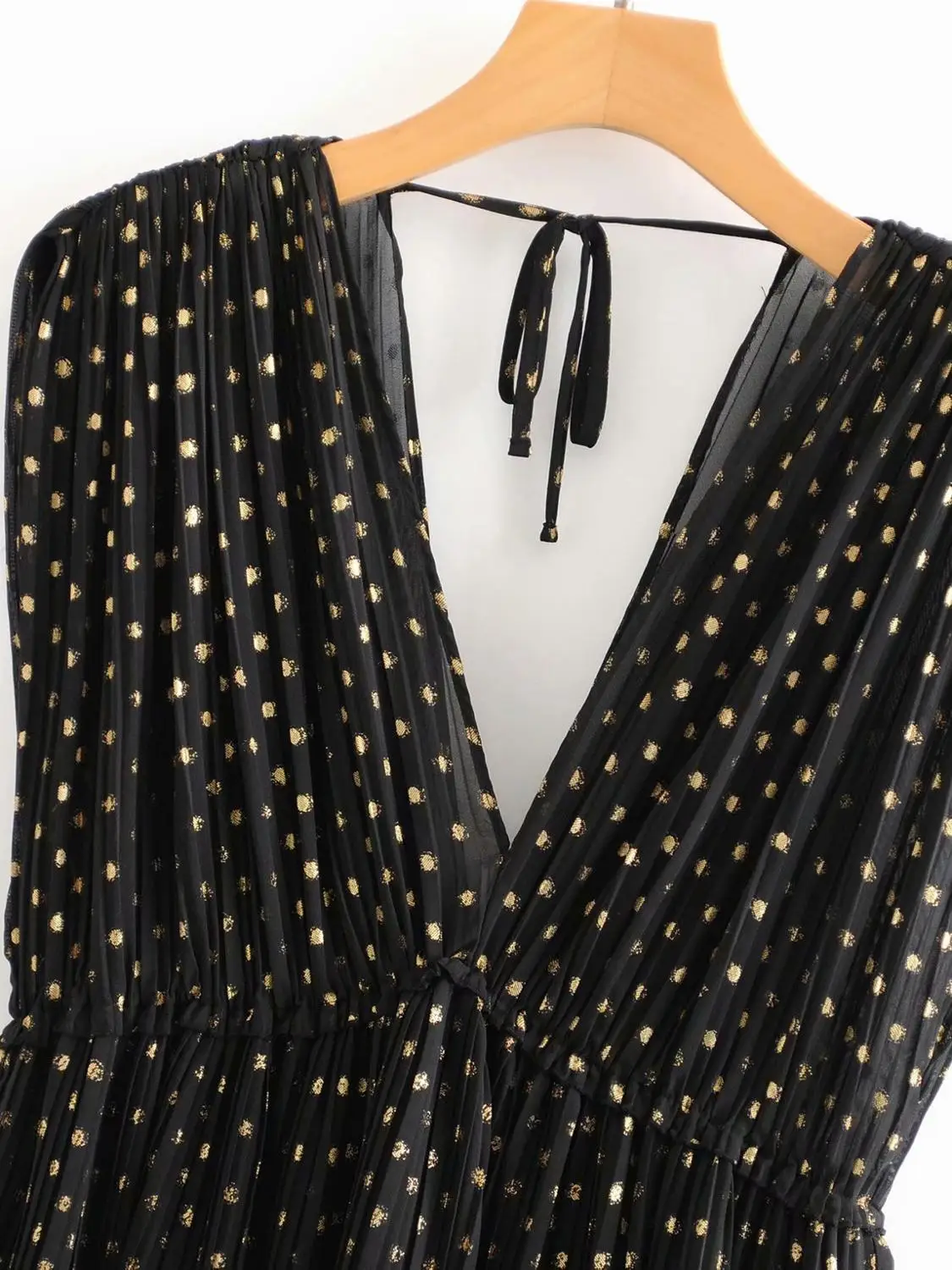 Женское плиссированное платье Za короткое в горошек без рукавов с v образным