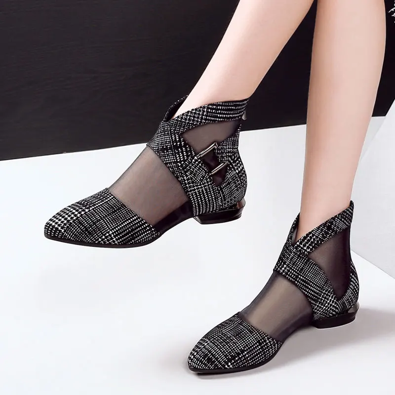

Spring and summer 2019 new flat-heeled leather net boots single-boot mesh yarn large size short boots, sandals, women's shoes