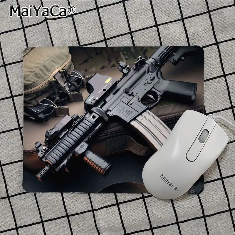 No Lock Edge18x22cm Maiya High Quality Pistol revolver Gun Bullet Army Keyboard Gaming MousePads Smooth Writing Pad Desktops Mate gaming mouse pad - Цвет: No Lock Edge18x22cm