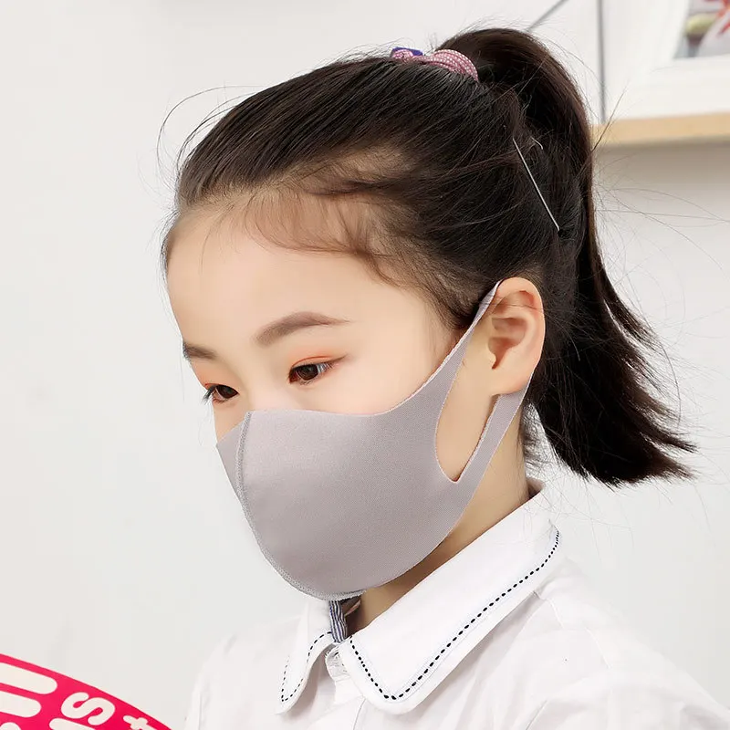 

1Pcs Spring & Summer Thin Ice Silk Mask PM2.5 Winter Children Mask Respiratory Valve Anti Smog Mask Warm Dust Mask Fits Kids