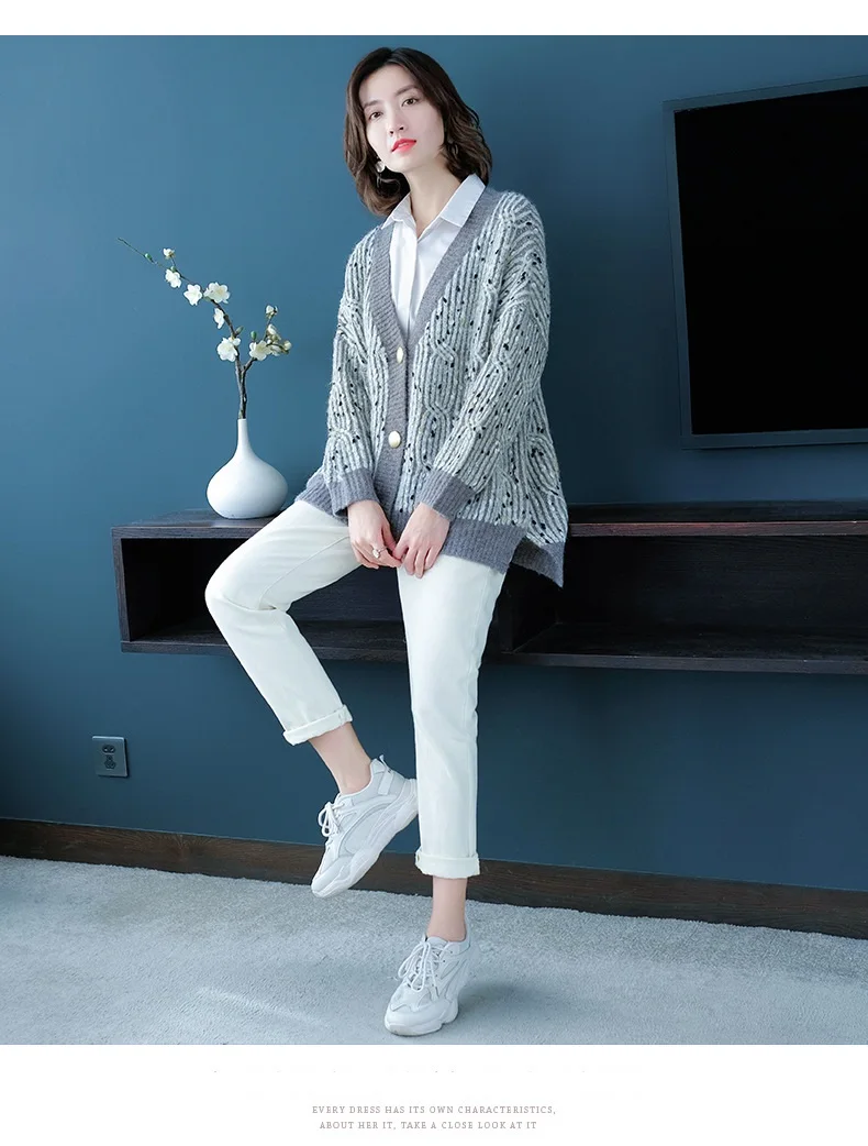 NEW Autumn Winter Women Sweater Cardigans V neck Retro Loose Poncho Button Warm Knit Coat Jumpers Casual Outerwear 1103-125