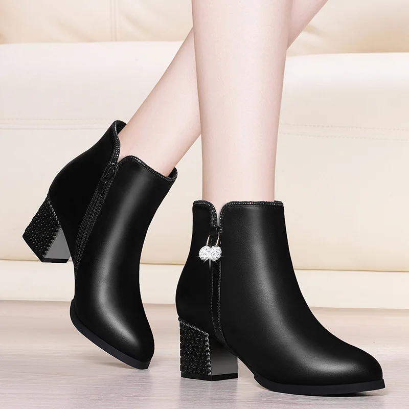 

Chunky-Heel Martin Boots Women's British-Style Small Short Boots 2019 Autumn And Winter New Style WOMEN'S Leather Boots plus Vel