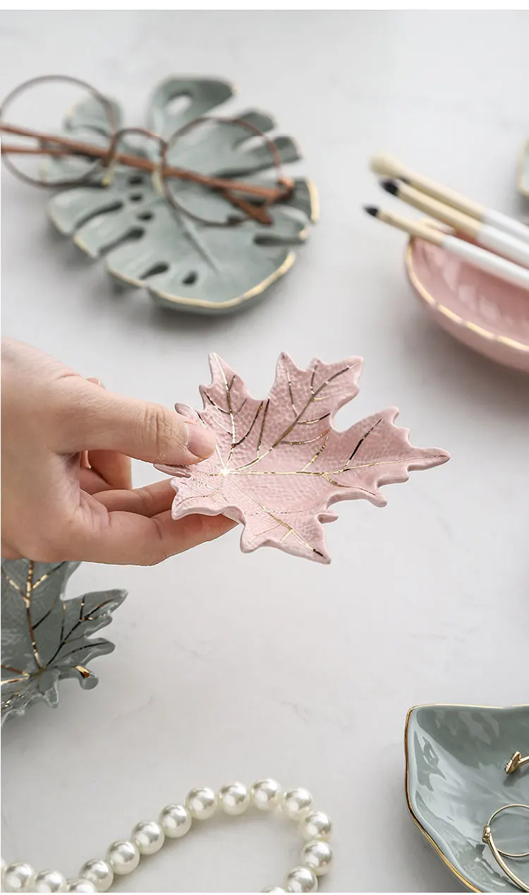 Ceramic-jewelry-tray_16