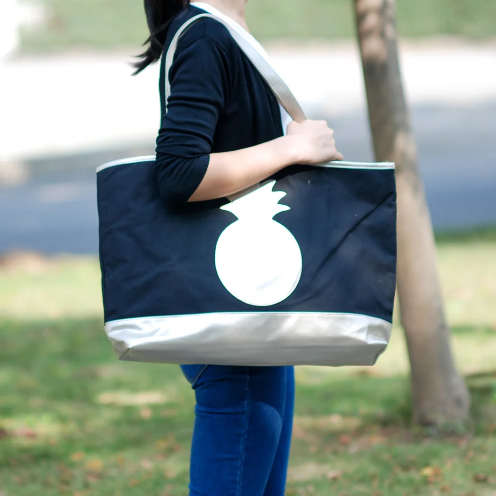 

Wholesale Pineapple Canvas Tote Bag Large Shopping Bag with Gold Straps DOM520