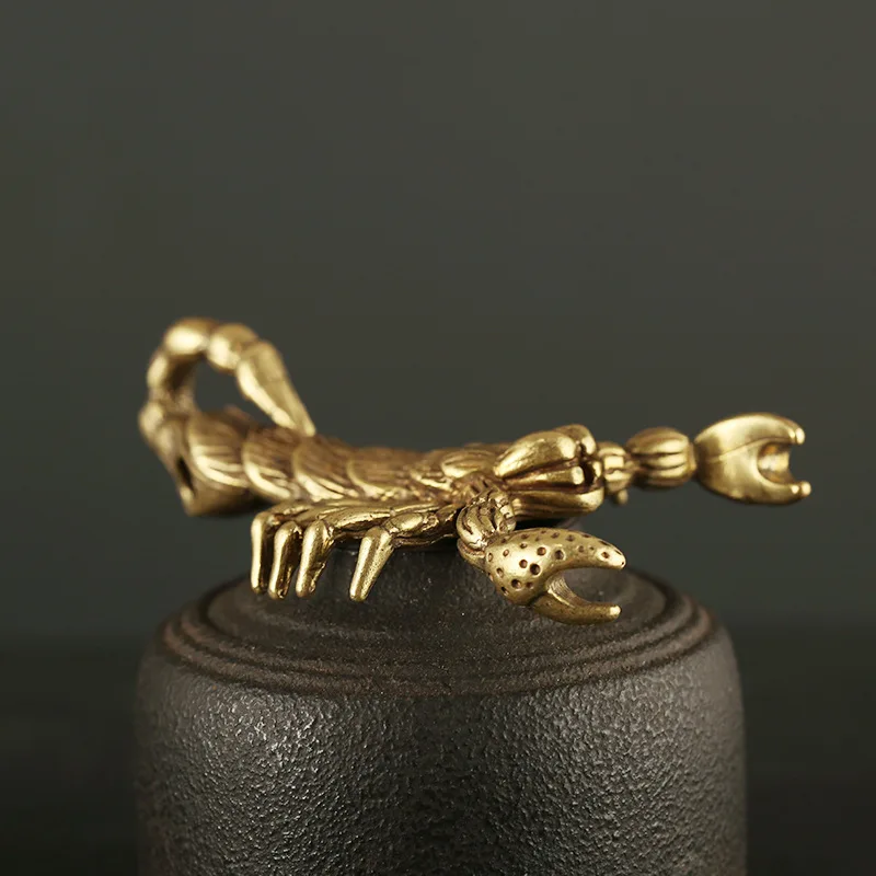 Scorpion king keychain pendant (3)