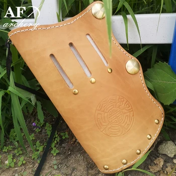 

Hand Crafted Top Head Layer Cowhide Leather Archery Quiver Hang on The Waist for Hunting