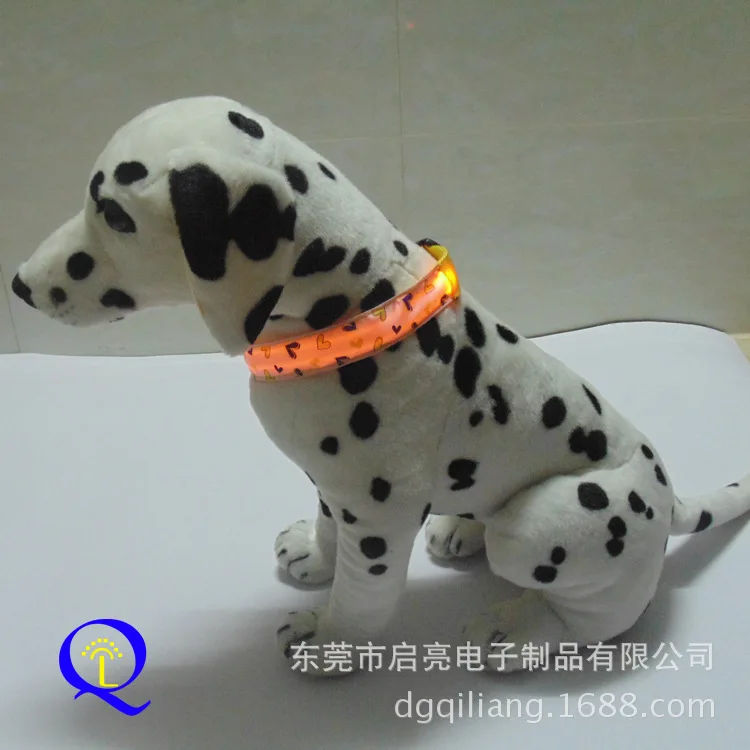 

Export LED Shining Pet Dog Collar Gradient LED Night Light Neck Ring Fluorescent Decorative Pattern Dog Neck Ring