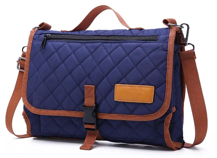 9000965864_456372804