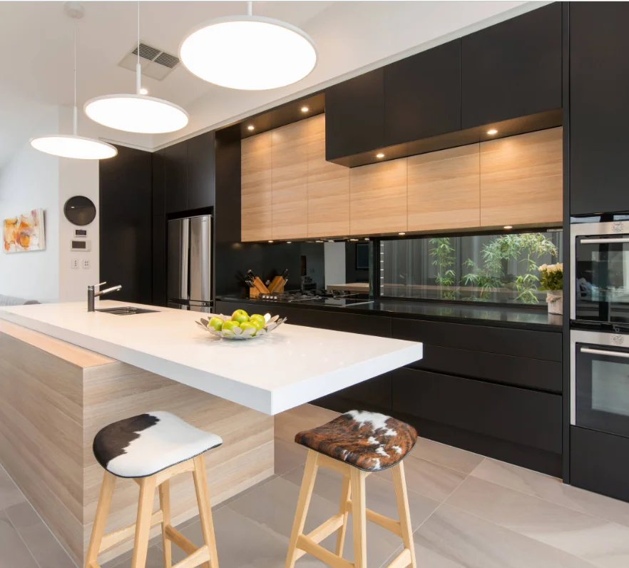 2019 Latest styles island kitchen cabinet furniture China