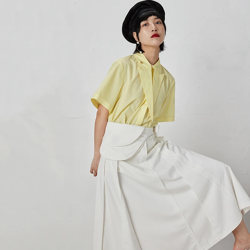 

2019 New Spring Summer High Waist White Pleated Brief Irregular Half-body Skirt Women Fashion Tide All-match S041