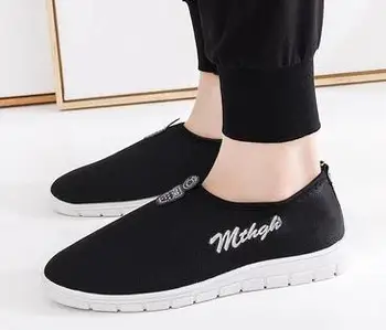 

2020 Women Sneakers Outdoor Running Shoes Sports Light Bottom Casual Cheap Summer