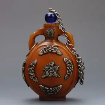 

Collection Chinese Beeswax Handwork Inlaid With Silver Carving Flower& Dragon Bottle Snuff Bottle