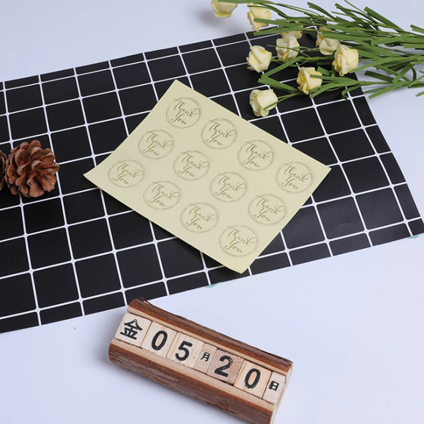 

120pcs/lot simple design Thank you Round Bronzing Transparent sealing label Adhesive Kraft Baking Seal Sticker gift stickers