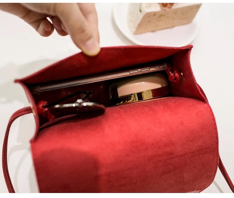 8793393798_785196562